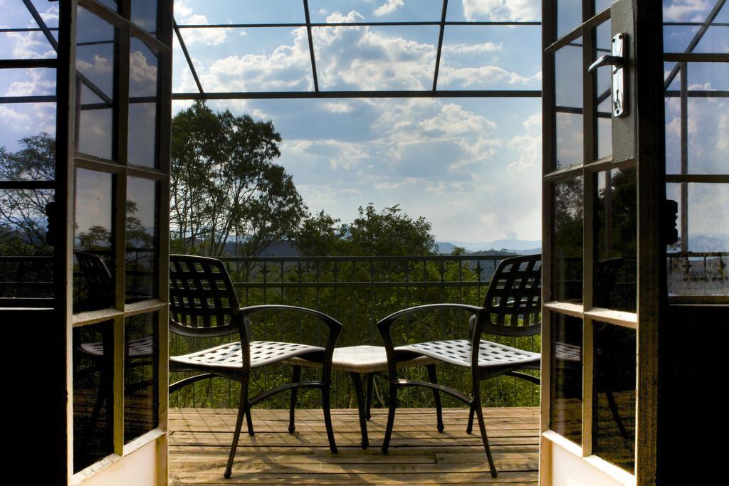 Bed and Breakfast Sunset Manor à Mbombela Extérieur photo